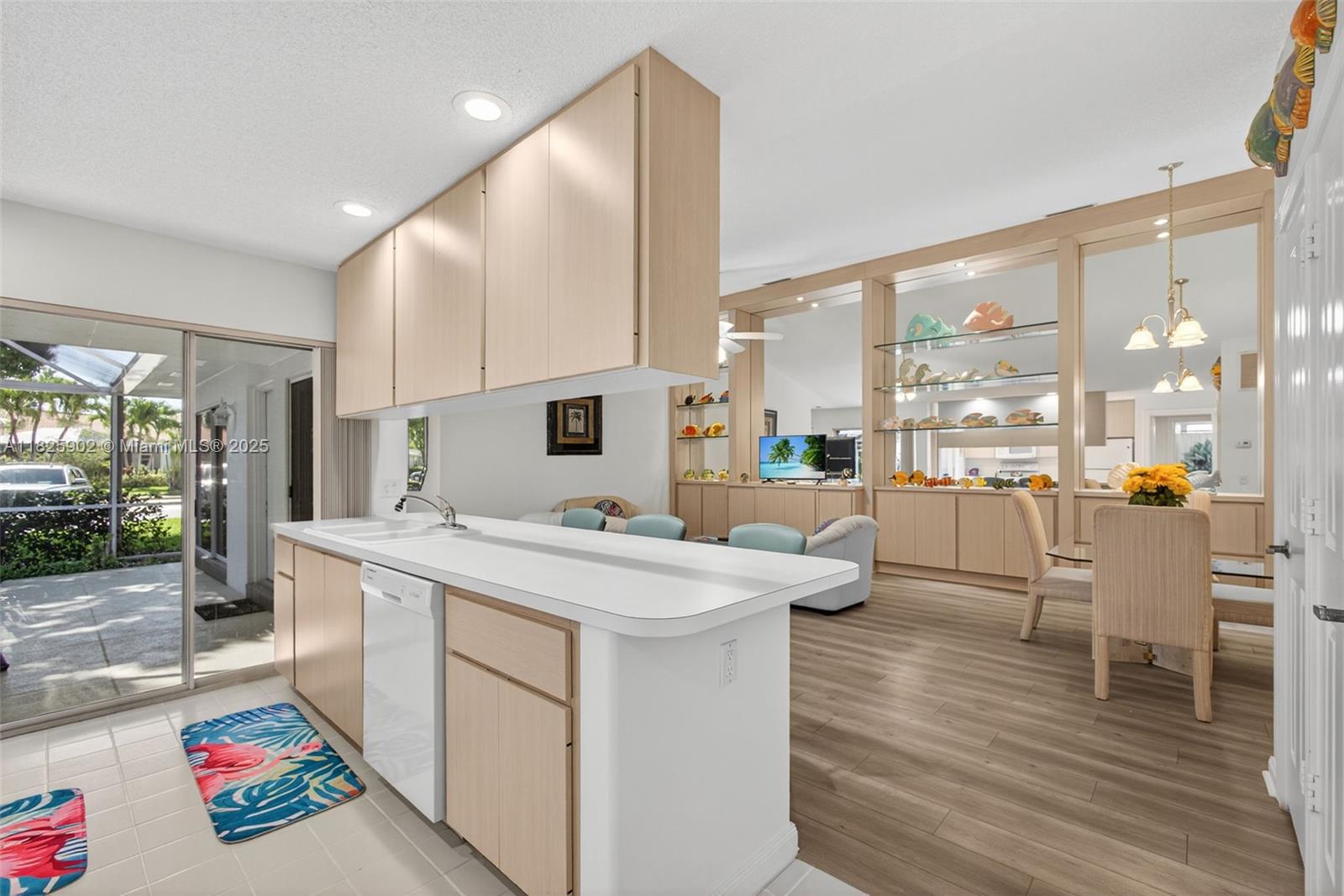 OAKS-SUNTERRACE 3 - Residential Lease