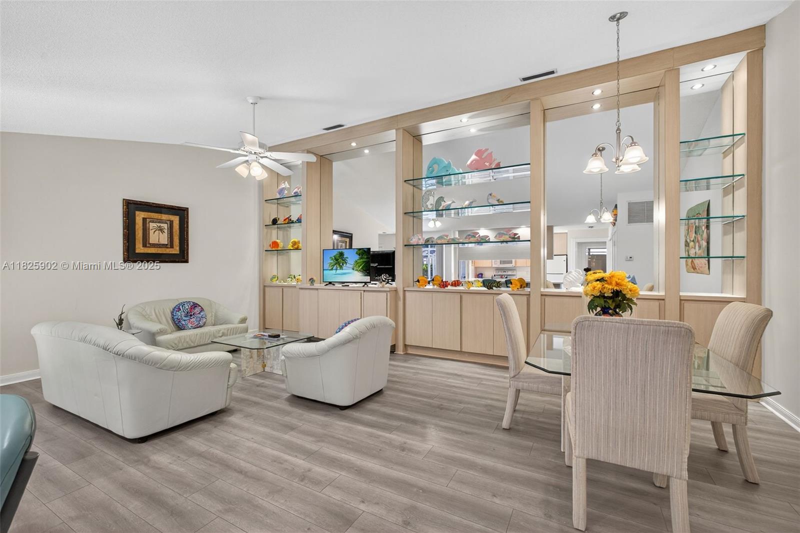 OAKS-SUNTERRACE 3 - Residential Lease