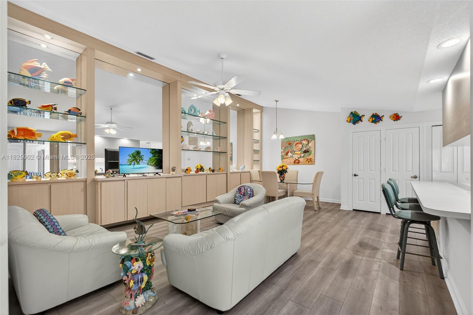 OAKS-SUNTERRACE 3 - Residential Lease