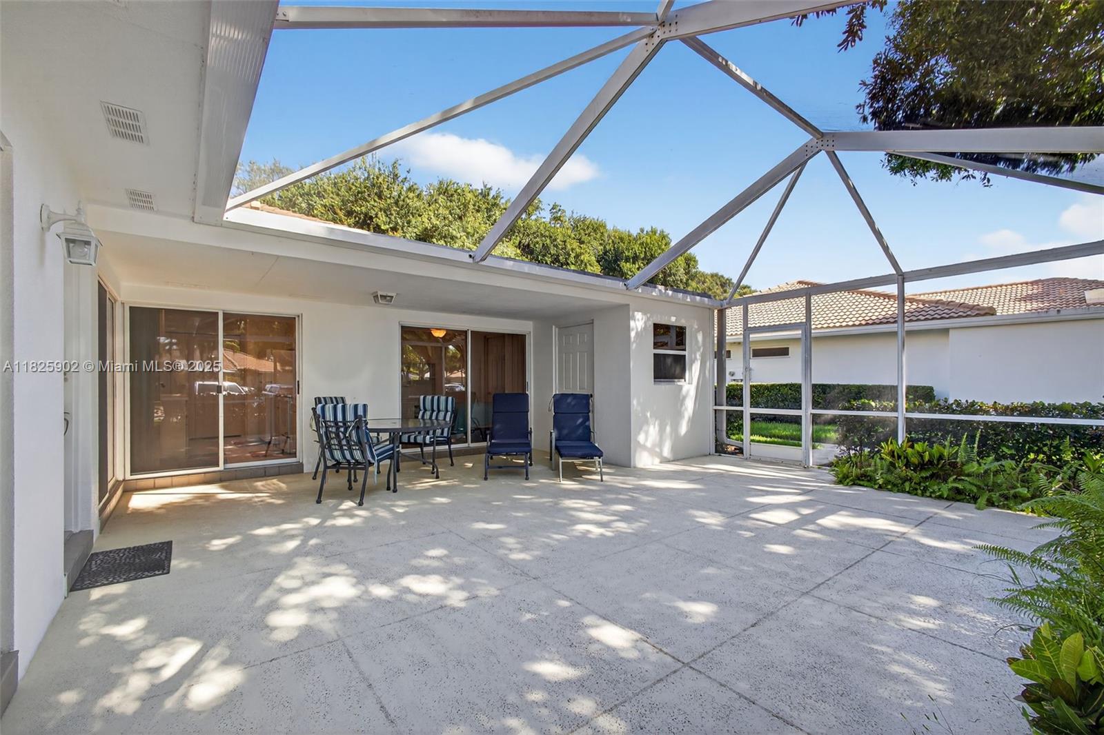 OAKS-SUNTERRACE 3 - Residential Lease