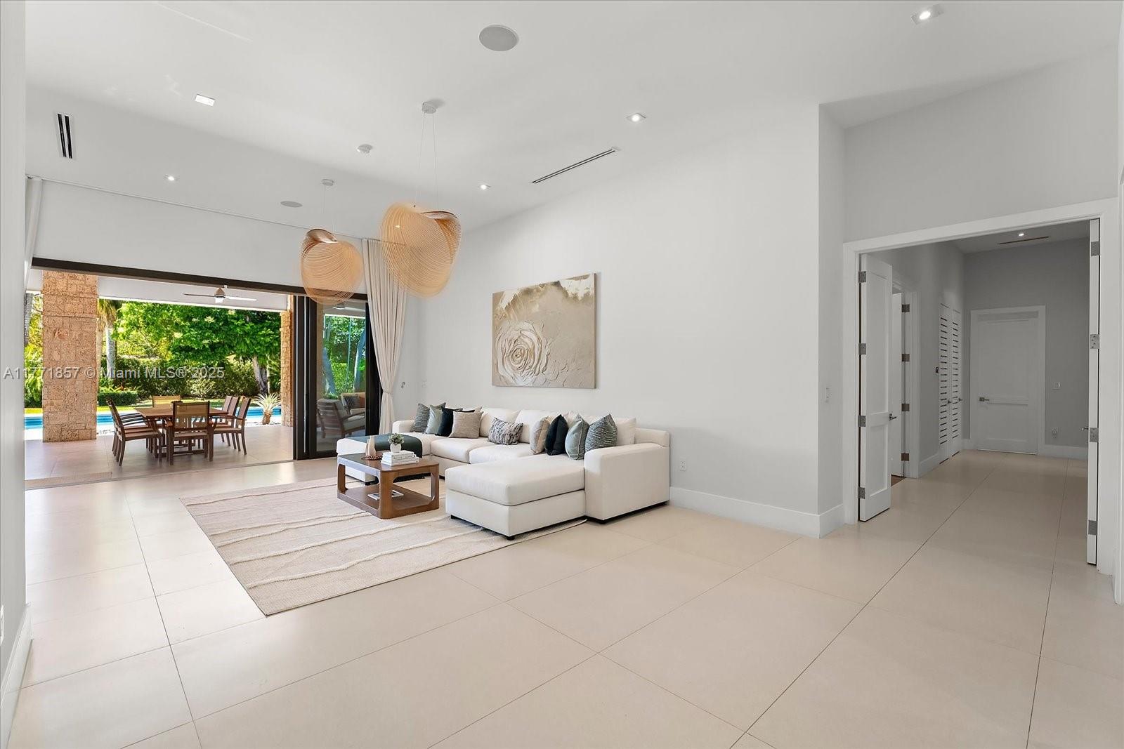 ARBORETUM AT SUNSET - Residential