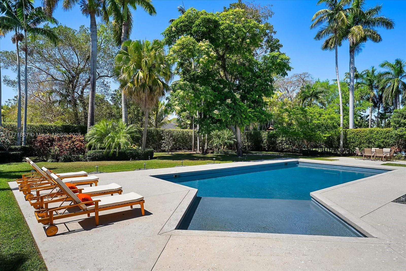 ARBORETUM AT SUNSET - Residential