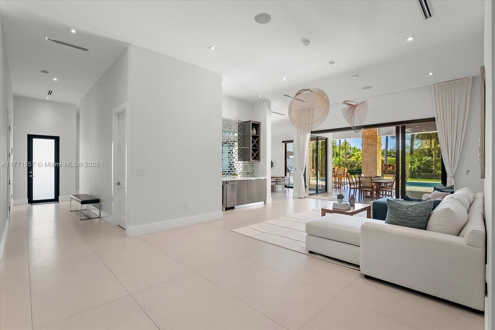 ARBORETUM AT SUNSET - Residential