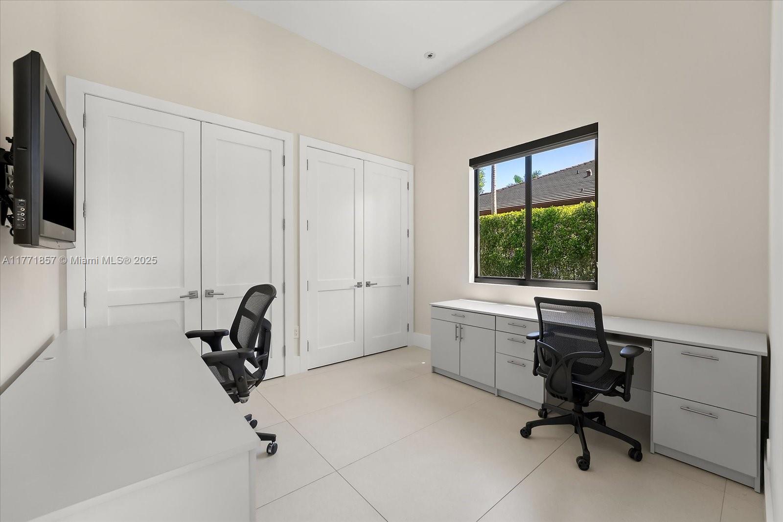 ARBORETUM AT SUNSET - Residential