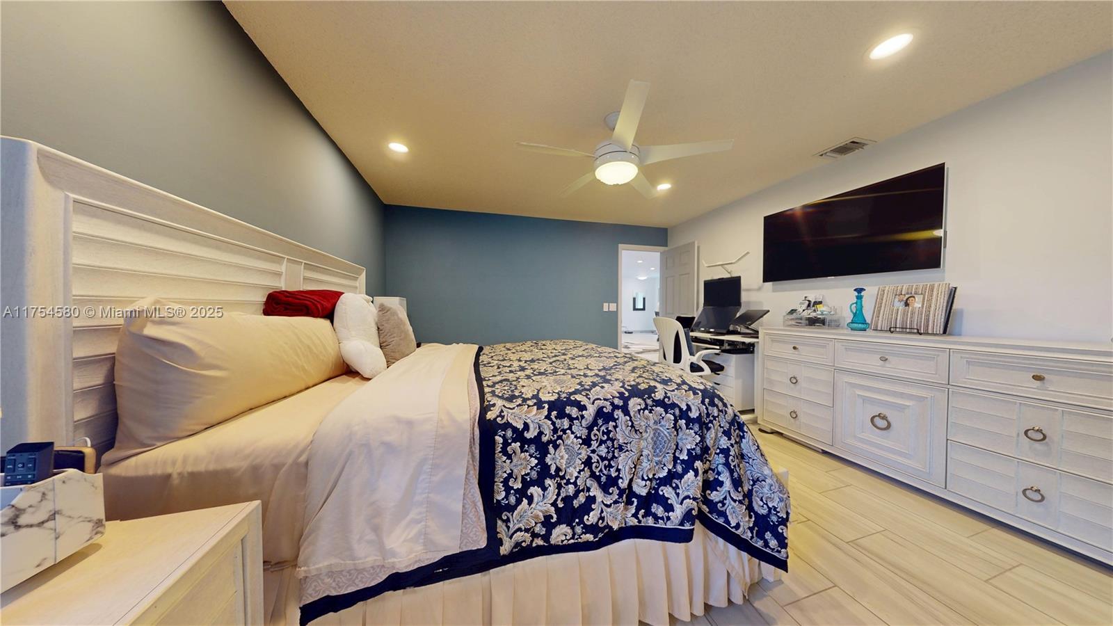 COCO WOOD LAKES SEC 2 - Residential