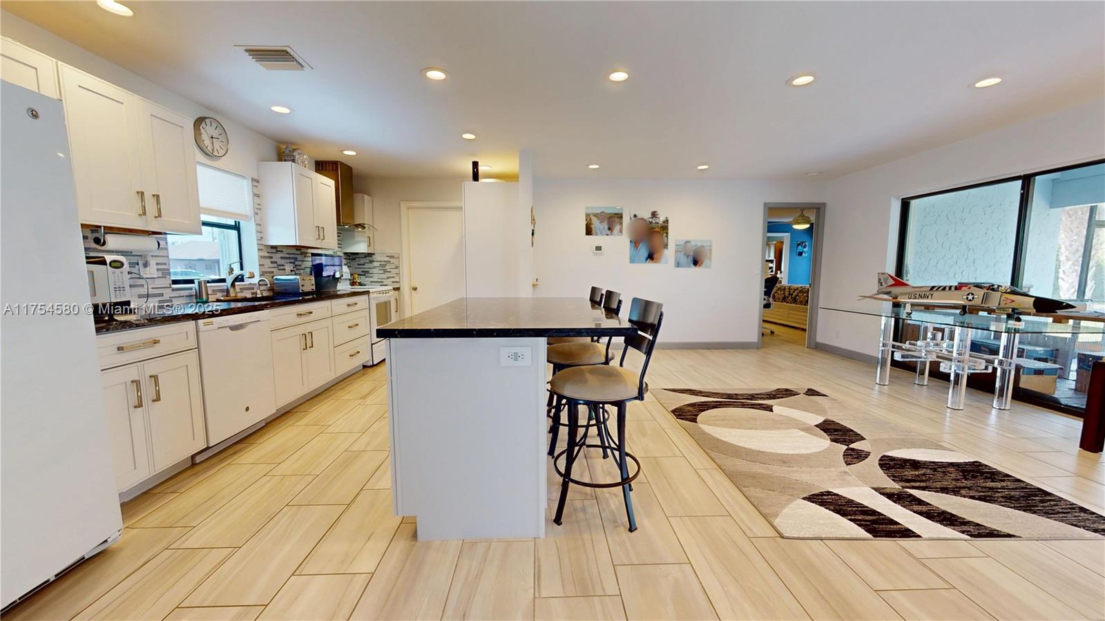 COCO WOOD LAKES SEC 2 - Residential