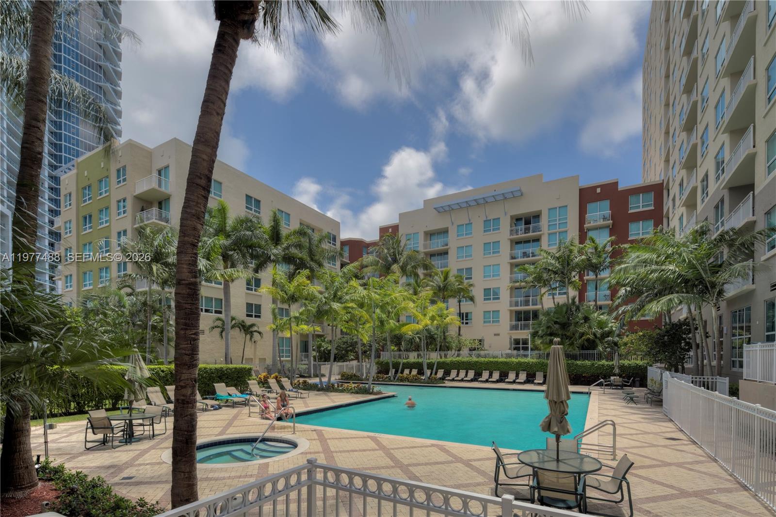 CITE CONDO - Residential