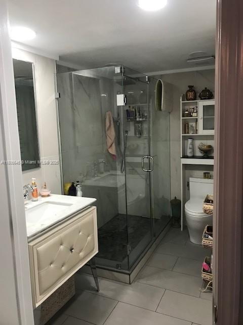 BUCKINGHAM EAST AT CENTUR - Residential