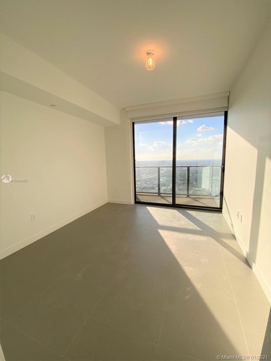 CANVAS CONDO - Residential Lease