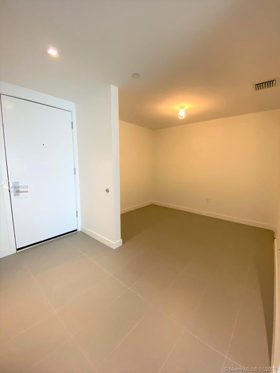 CANVAS CONDO - Residential Lease