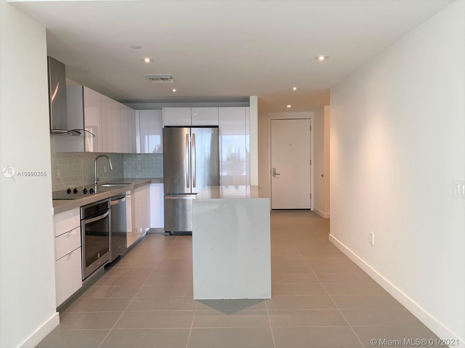 CANVAS CONDO - Residential Lease