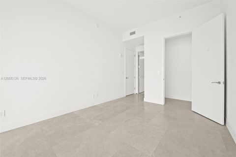 Tiny photo for 175 SE 25 Rd #2604, Miami, FL 33129 (MLS # A12005126)