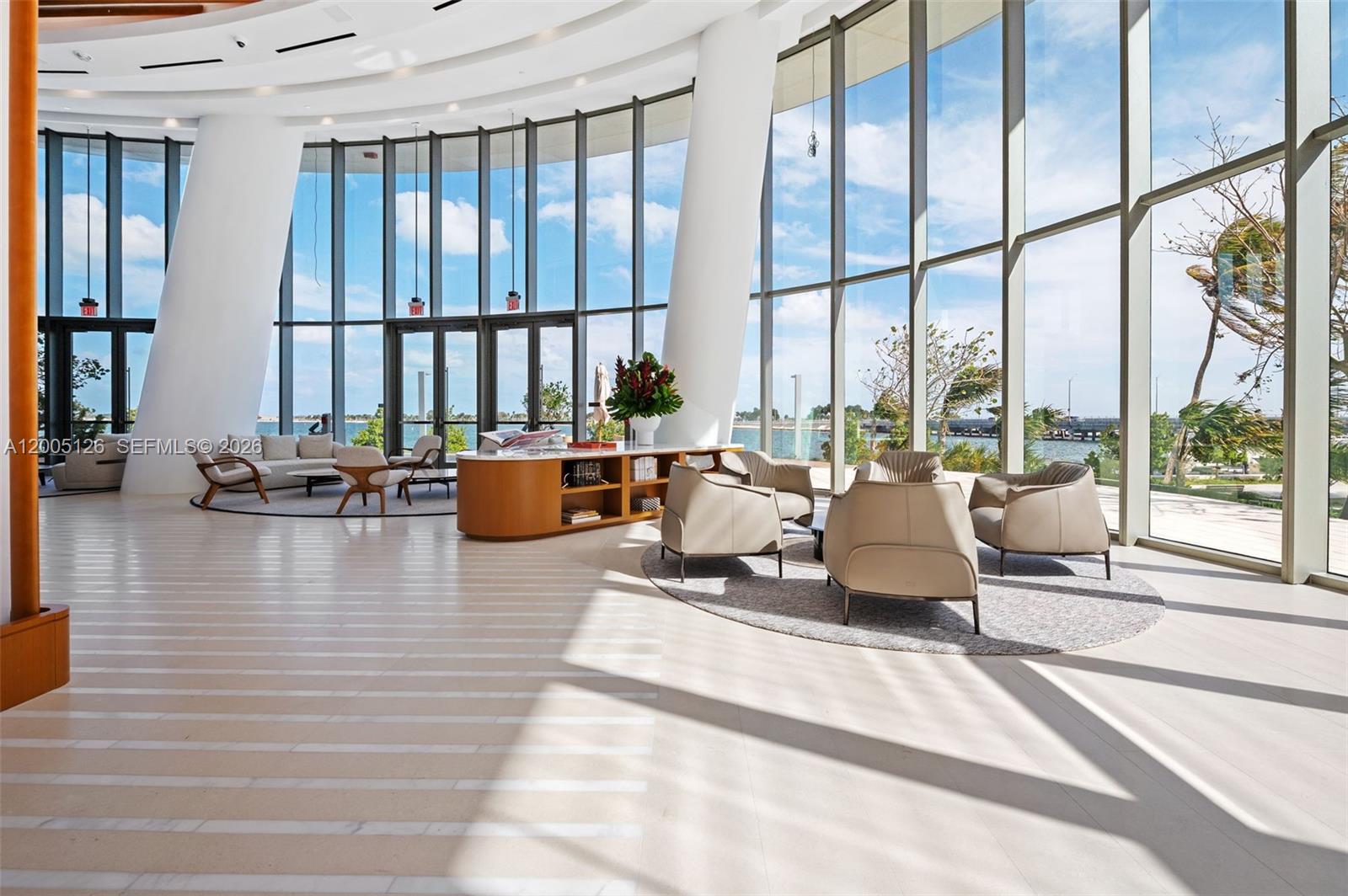 UNA RESIDENCES - Residential