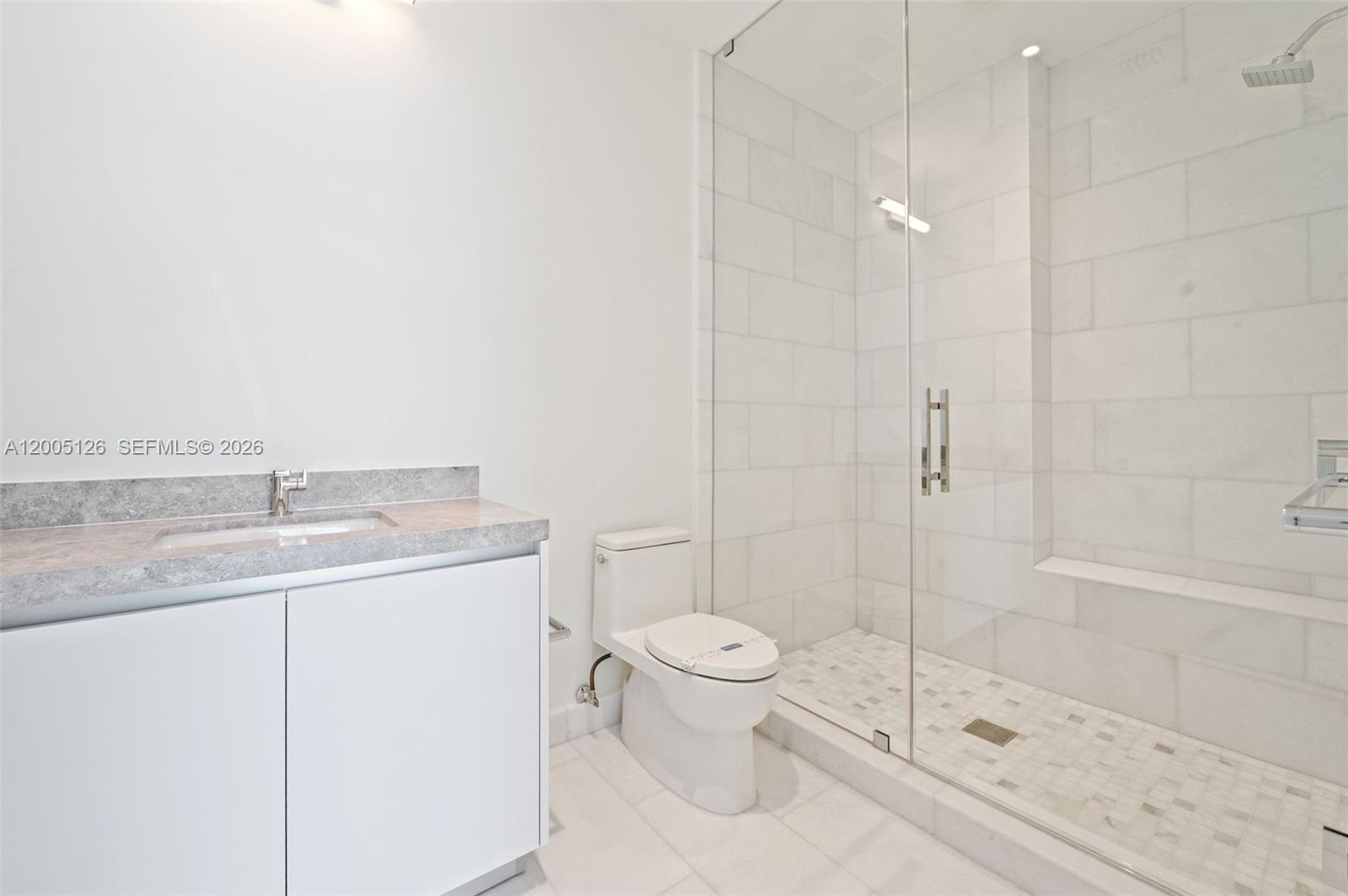 UNA RESIDENCES - Residential