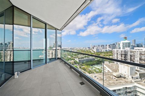 Tiny photo for 175 SE 25 Rd #2604, Miami, FL 33129 (MLS # A12005126)