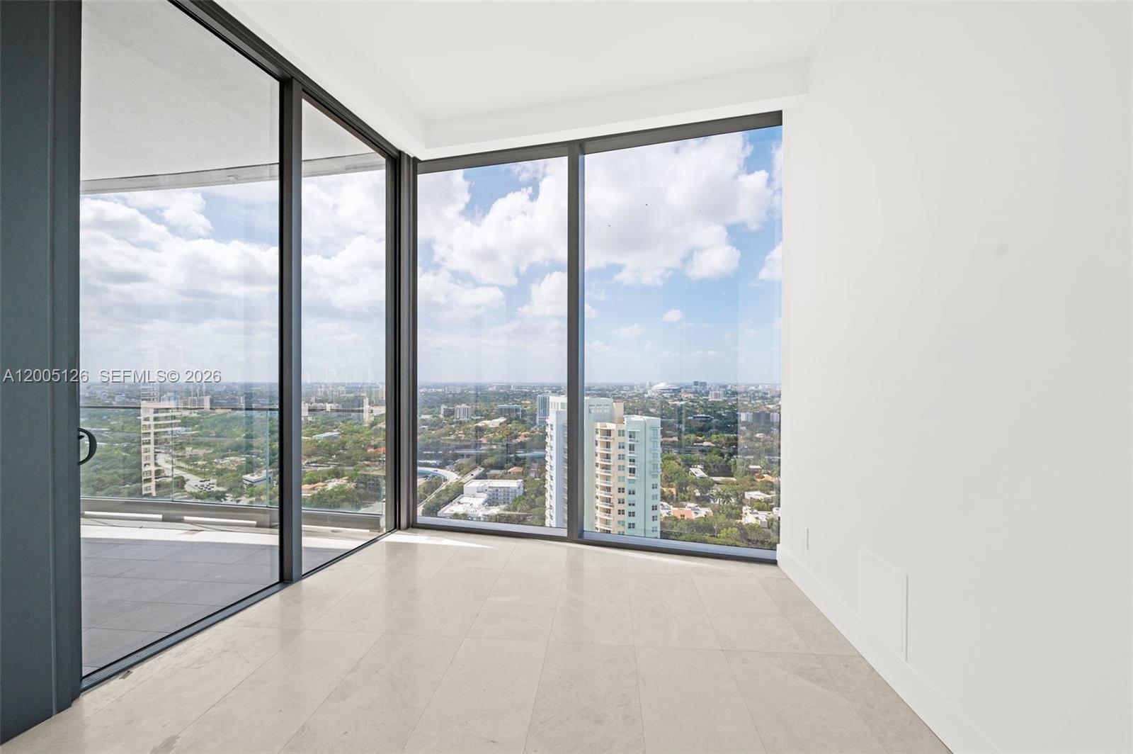 UNA RESIDENCES - Residential