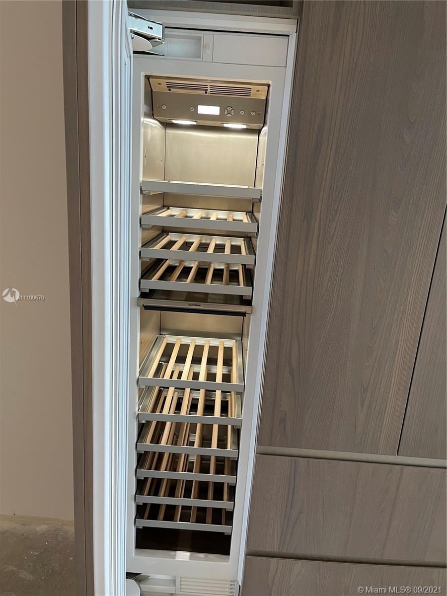 SUNNY ISLES BEACH - Residential