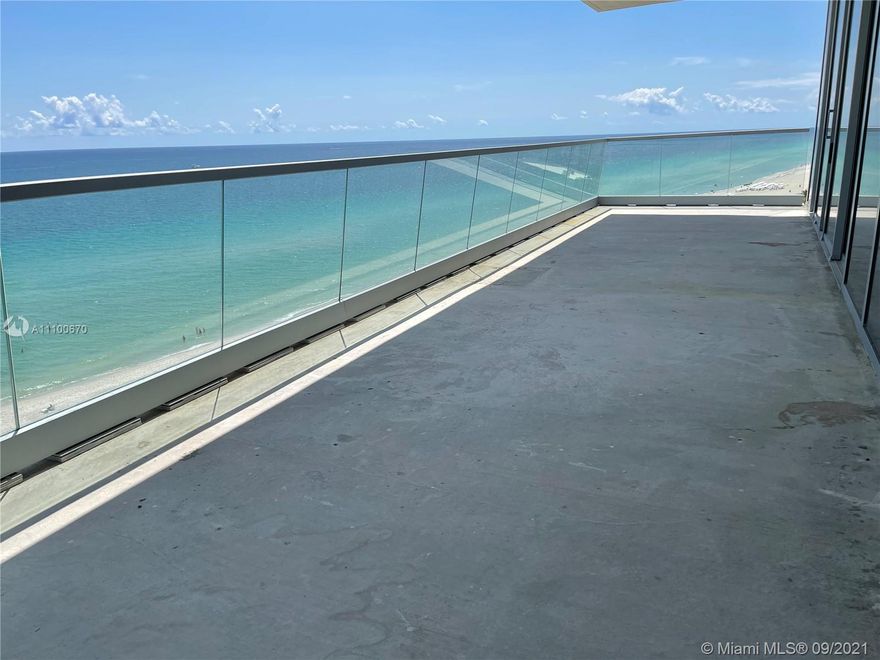 Best Corner unit of the building 3625 sq ft. Don't miss this opportunity to live in the most prestigious building on the ocean in Sunny Isles. Offers 70.000 sq ft of luxury amenities with unrivaled, world-class service including 3-story (30-32 floors) private signature Sky Club with sunrise/sunset pools, Private dining, SPA & WELLNESS CENTER, Valet, Pet Park, Wine Bar & Lounge, Concierge and more! This beautiful unit has a private foyer,4 bedr+Den+Family room + 5.5 bath, laundry room, 3 sq ft, Top of the line equipped kitchen with Gaggenau appliances, Italian cabinetry & stone countertops. Huge ocean front sunrise terrace with SUMMER Kitchen. You can buying & combine units 1003-1004 and make the house of your dream with a total of 6735 sq ft