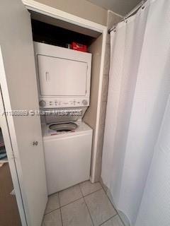 EASTSIDE AT AVENTURA COND - Residential