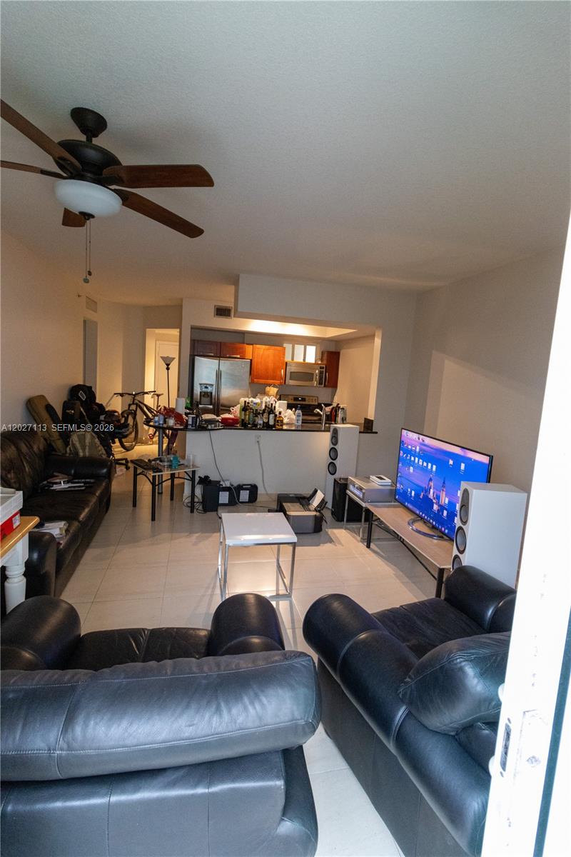 DOWNTOWN DADELAND CONDO N - Residential