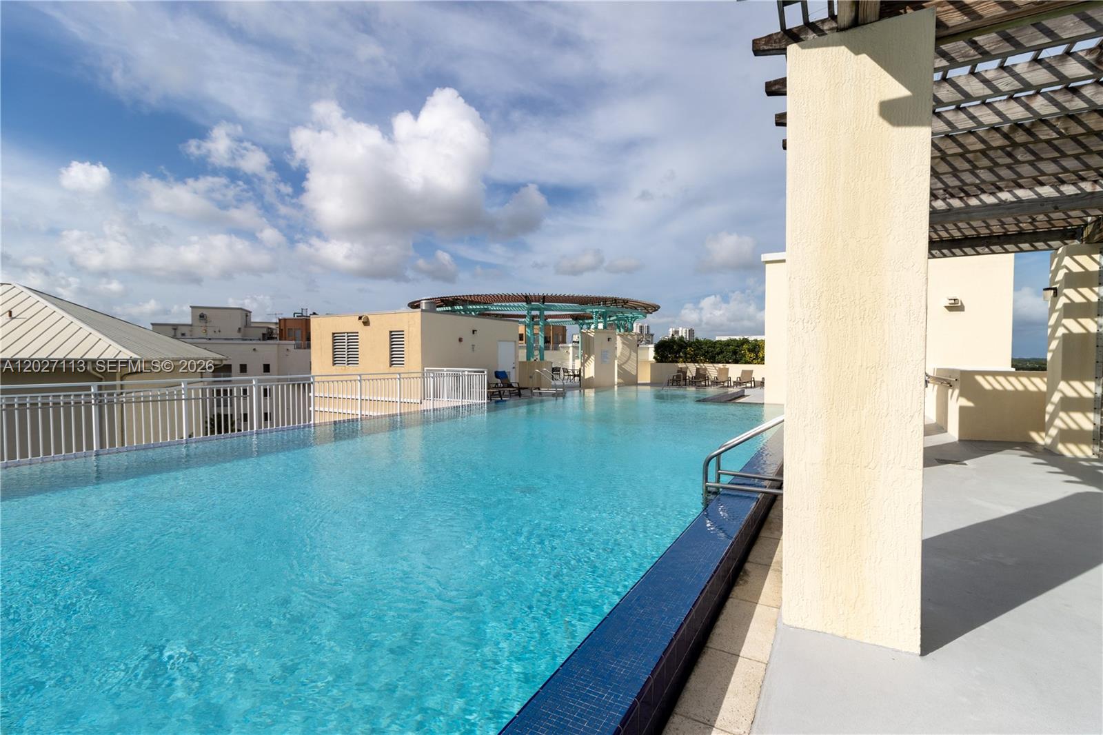 DOWNTOWN DADELAND CONDO N - Residential