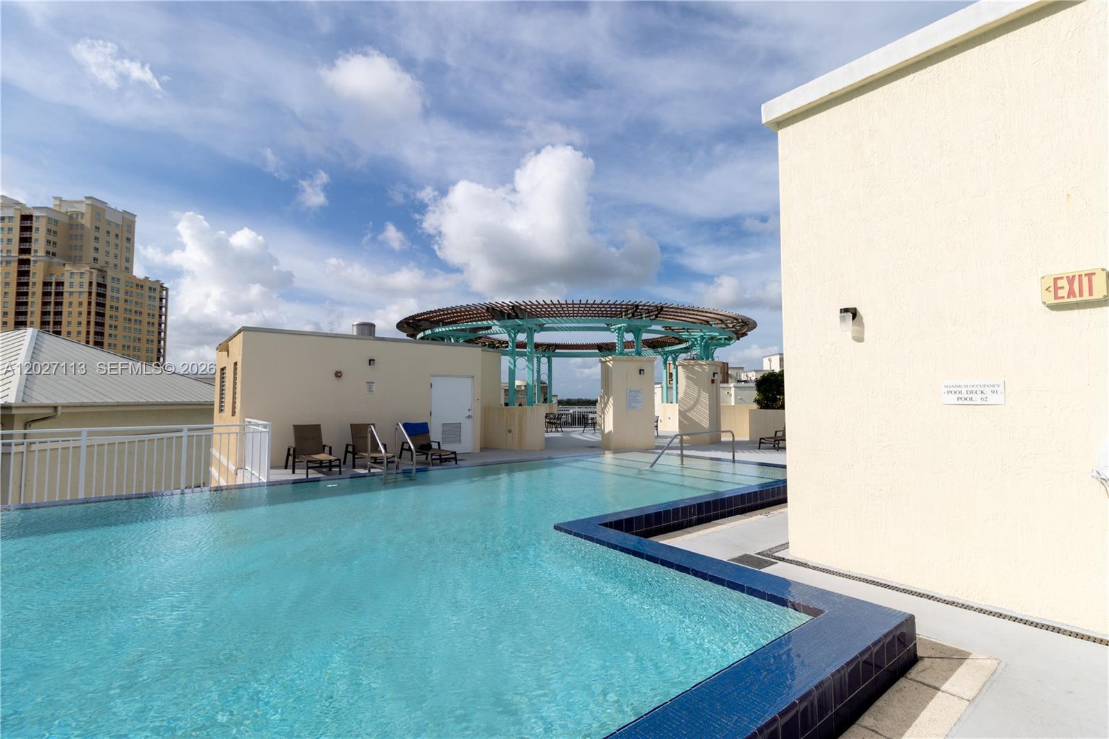 DOWNTOWN DADELAND CONDO N - Residential