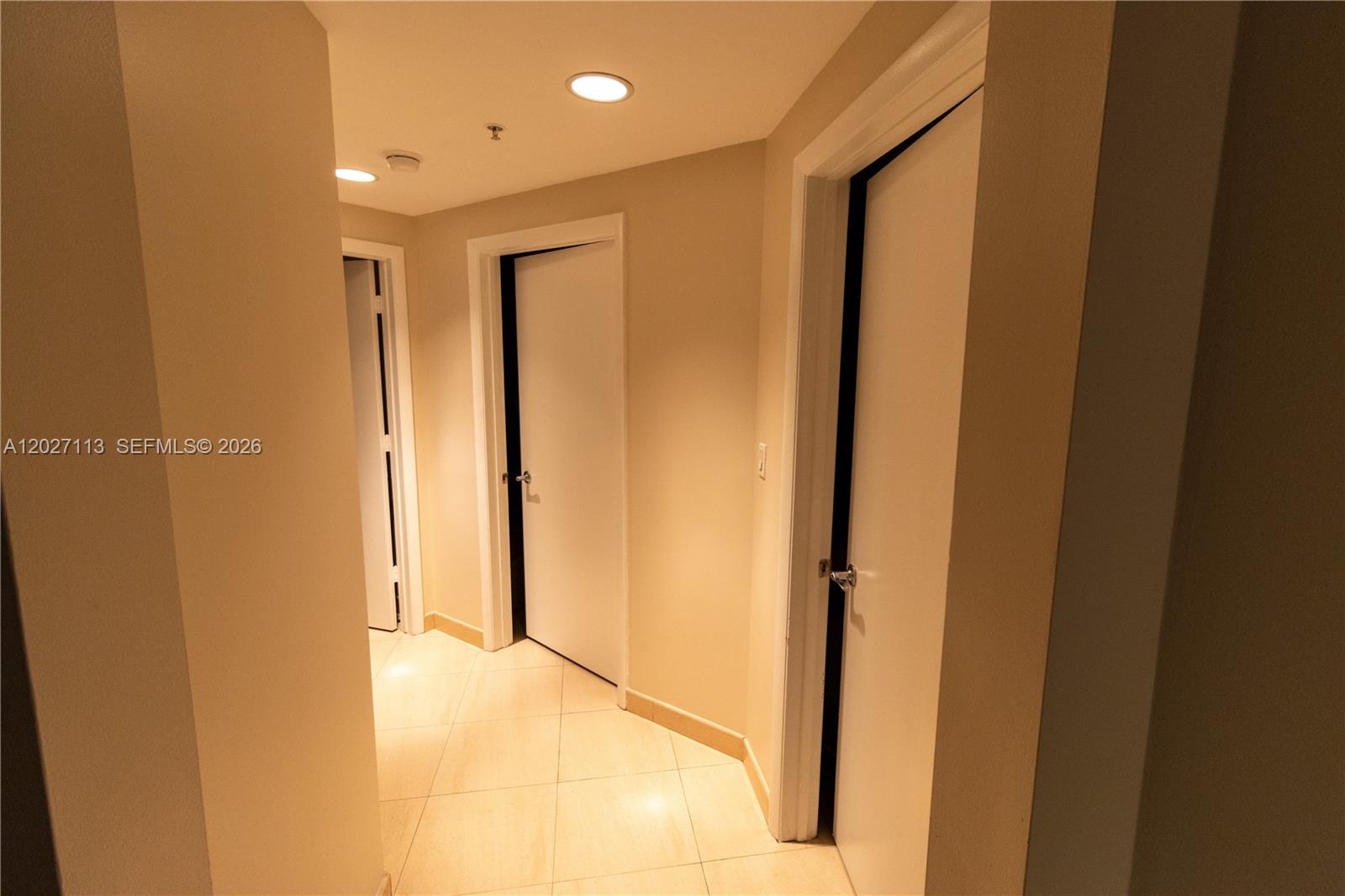DOWNTOWN DADELAND CONDO N - Residential