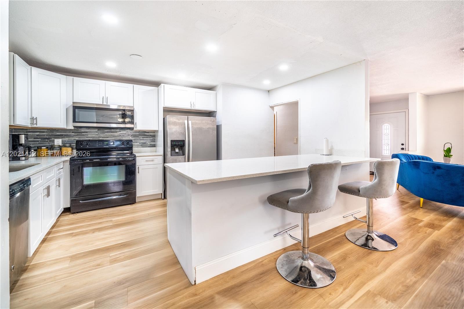 LAUDERDALE LAKES WEST GAT - Residential