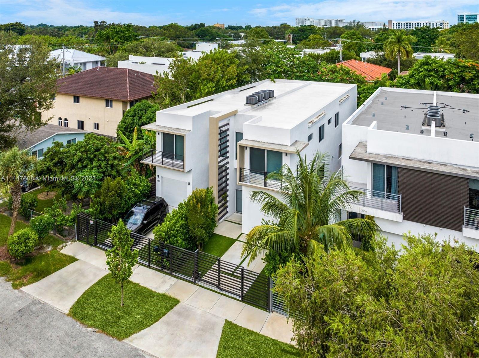 PALMHURST - Residential