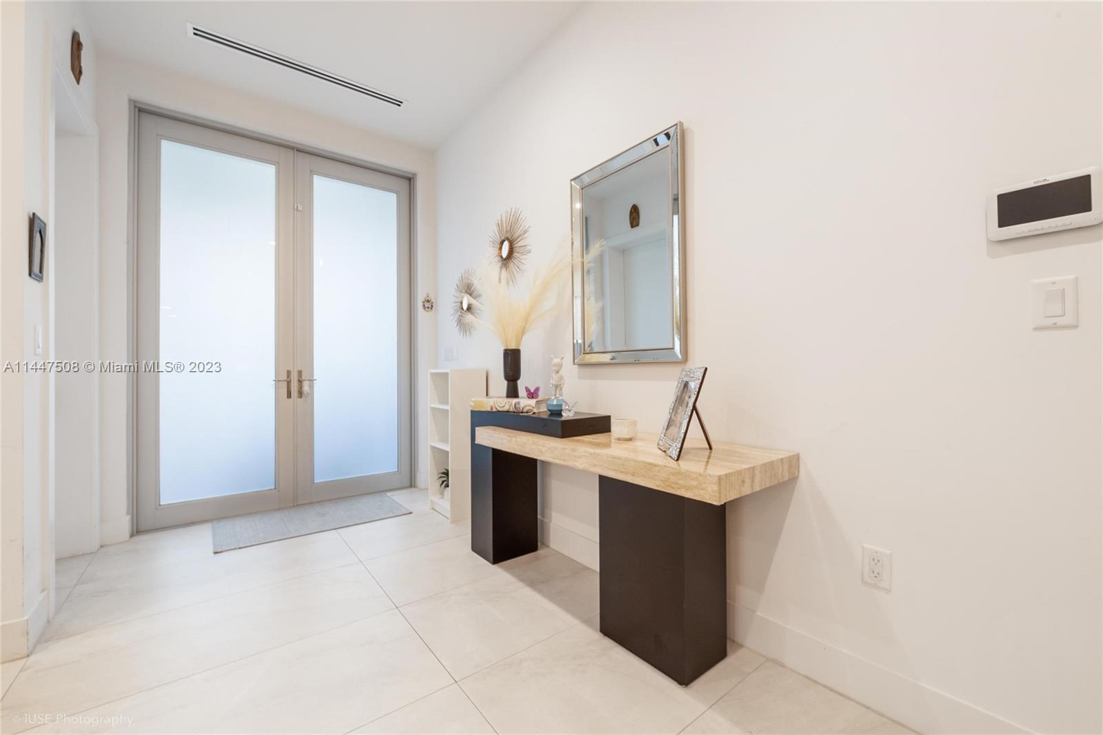 PALMHURST - Residential