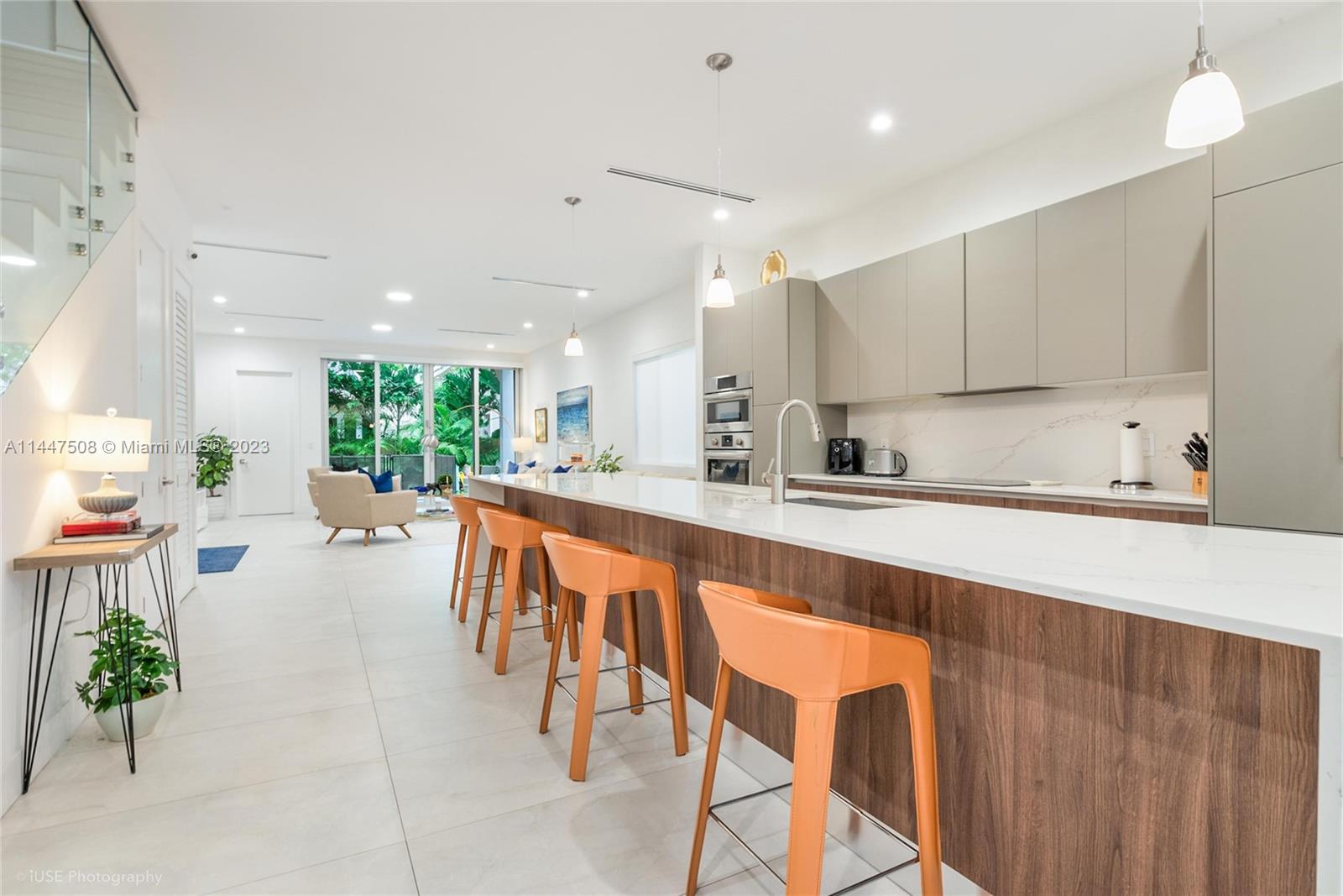 PALMHURST - Residential