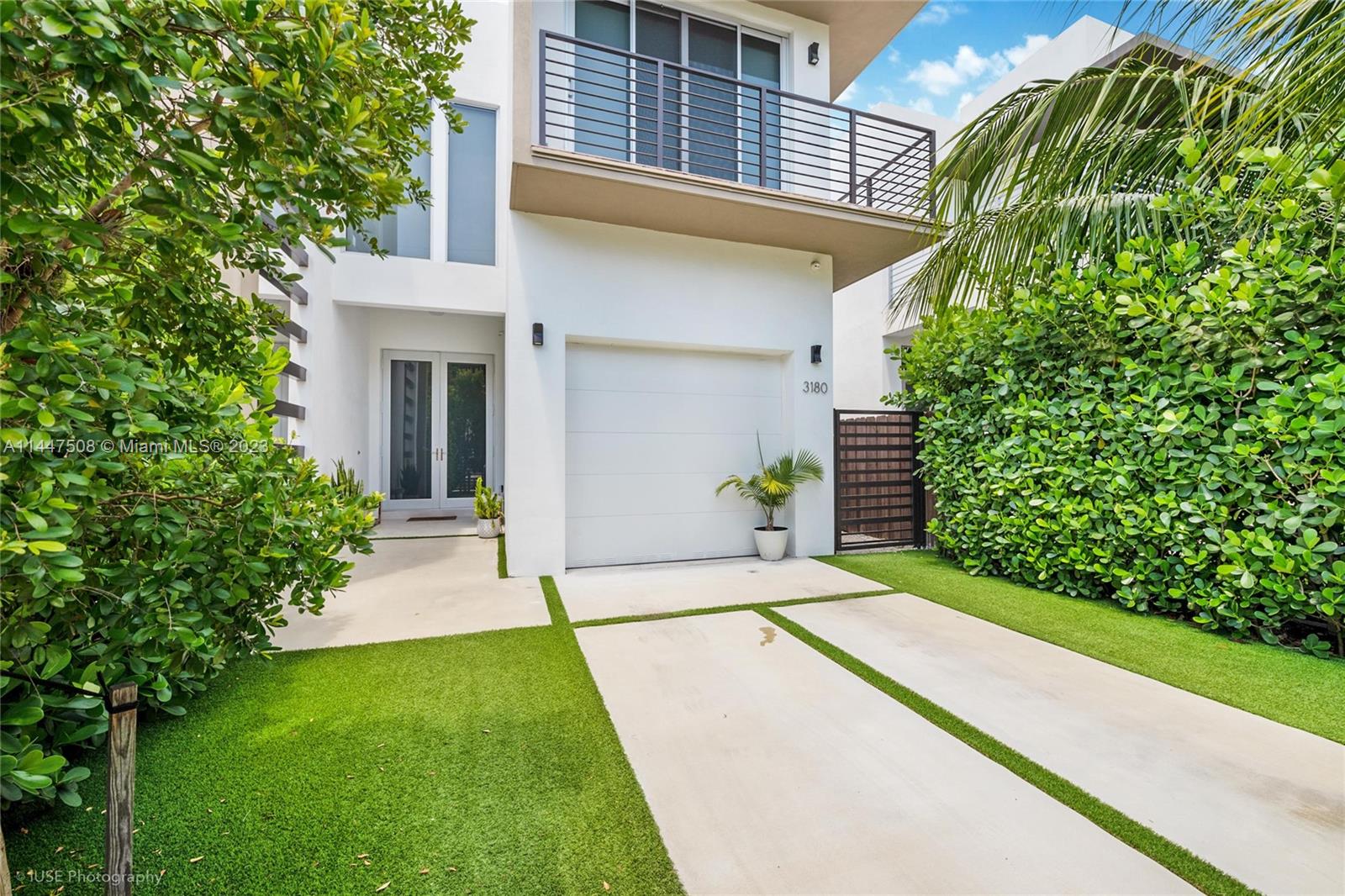 PALMHURST - Residential