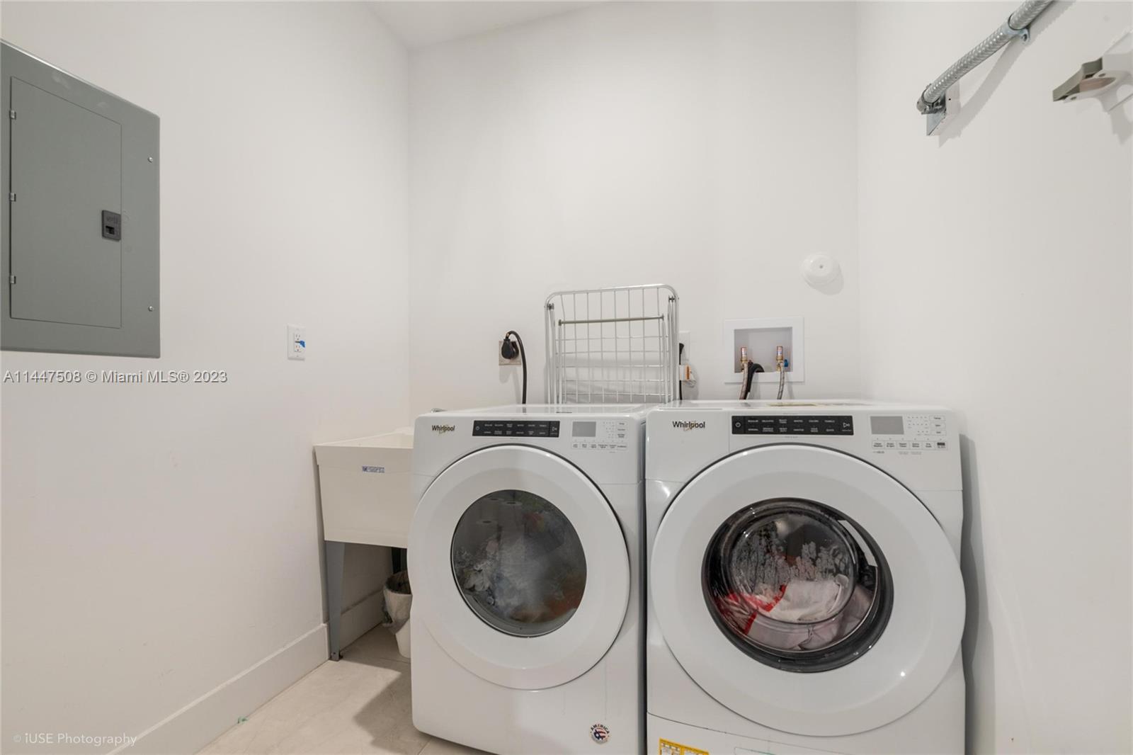 PALMHURST - Residential