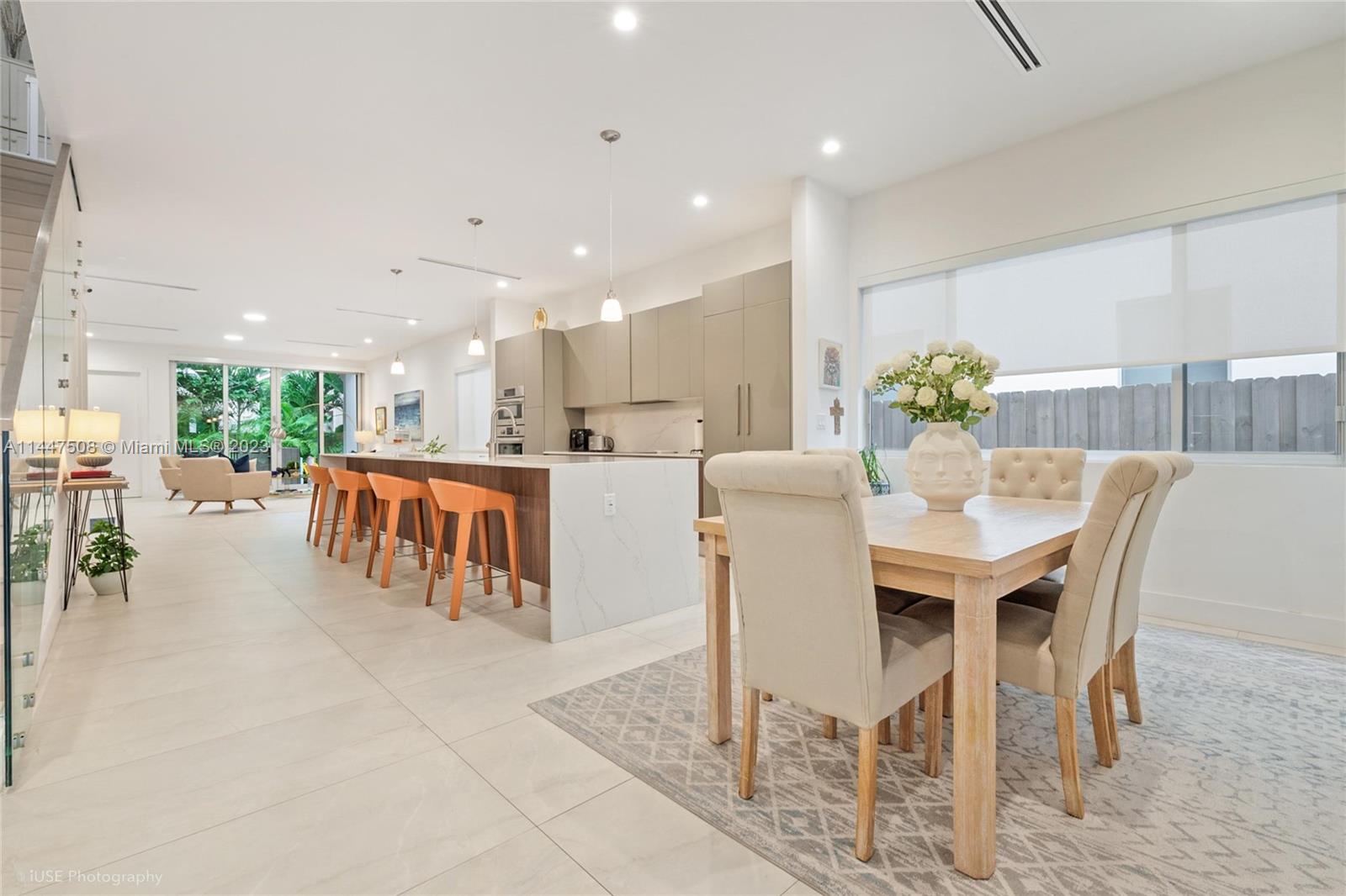 PALMHURST - Residential