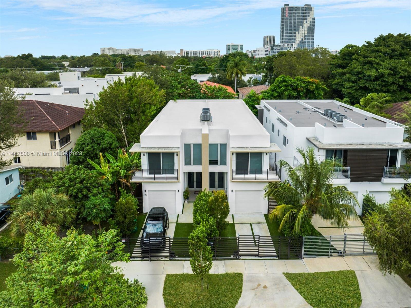 PALMHURST - Residential