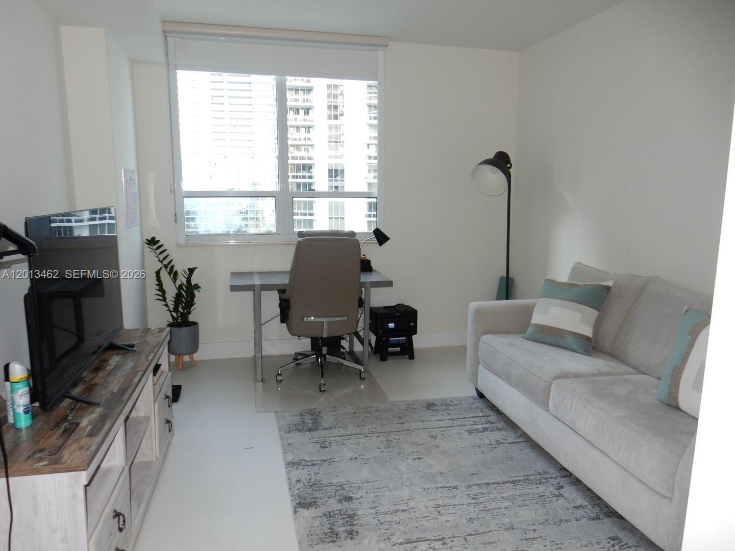 COURTS BRICKELL KEY CONDO - Residential Lease