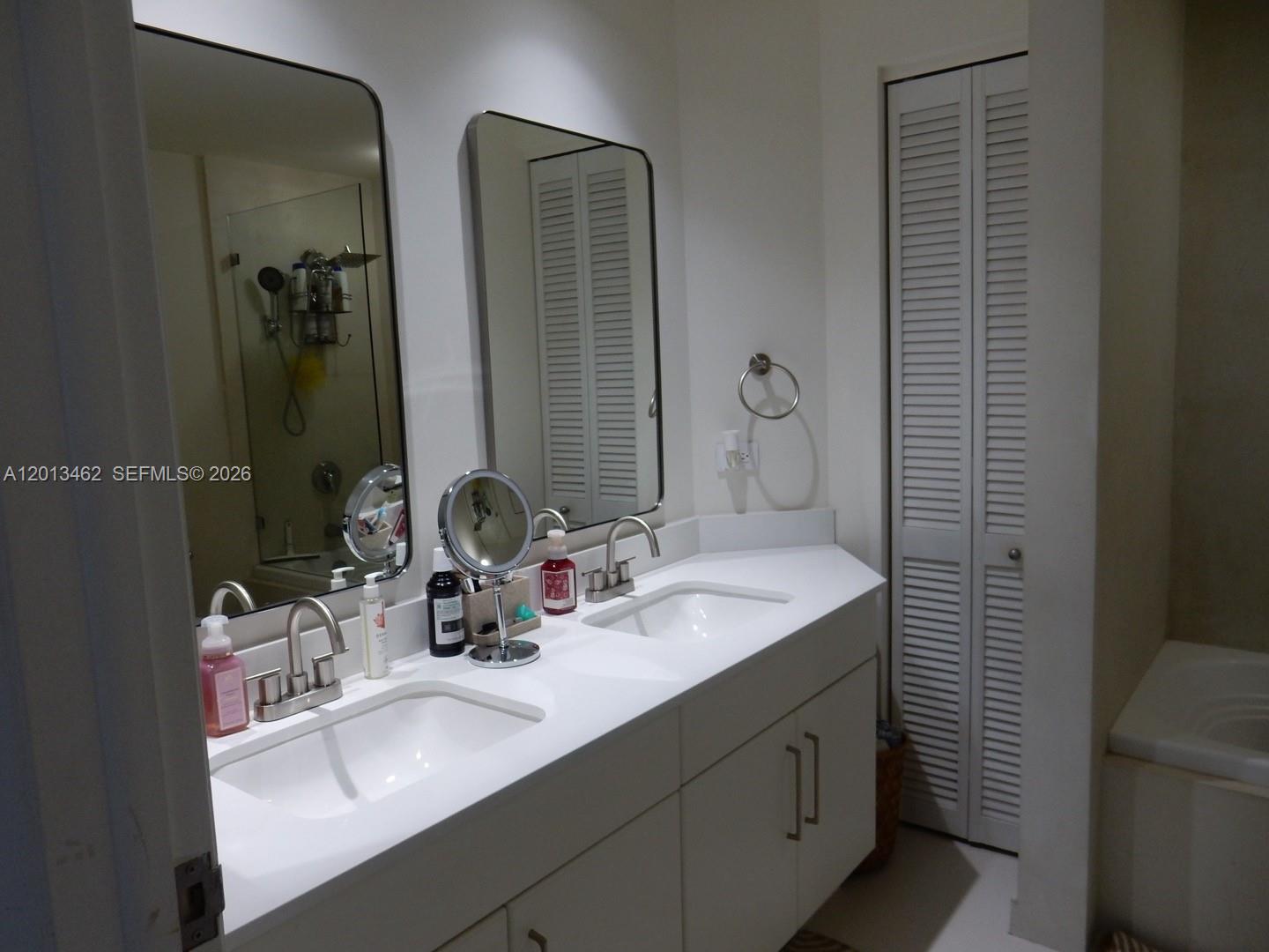 COURTS BRICKELL KEY CONDO - Residential Lease