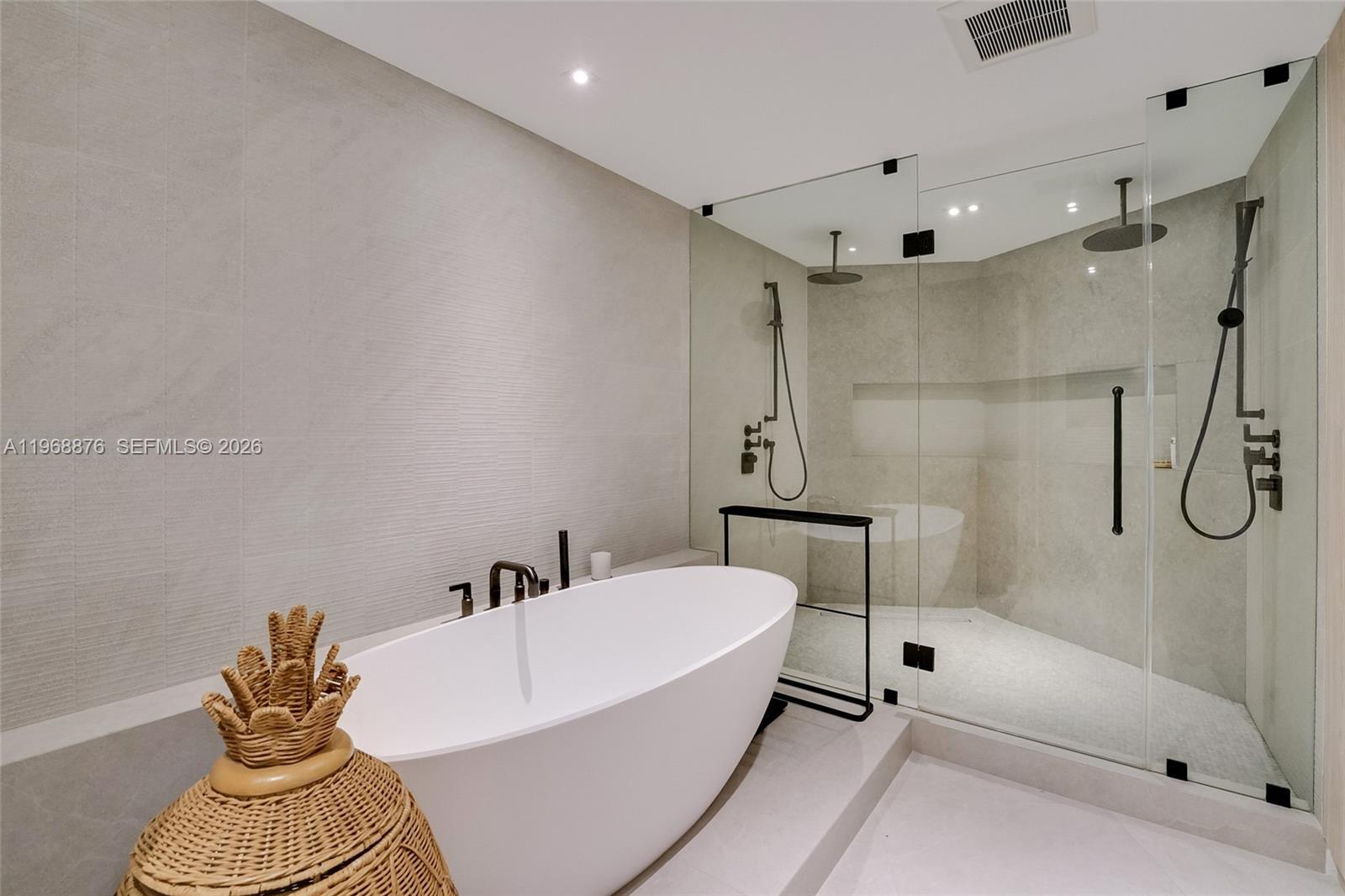 PALM BAY TOWERS CONDO - Residential