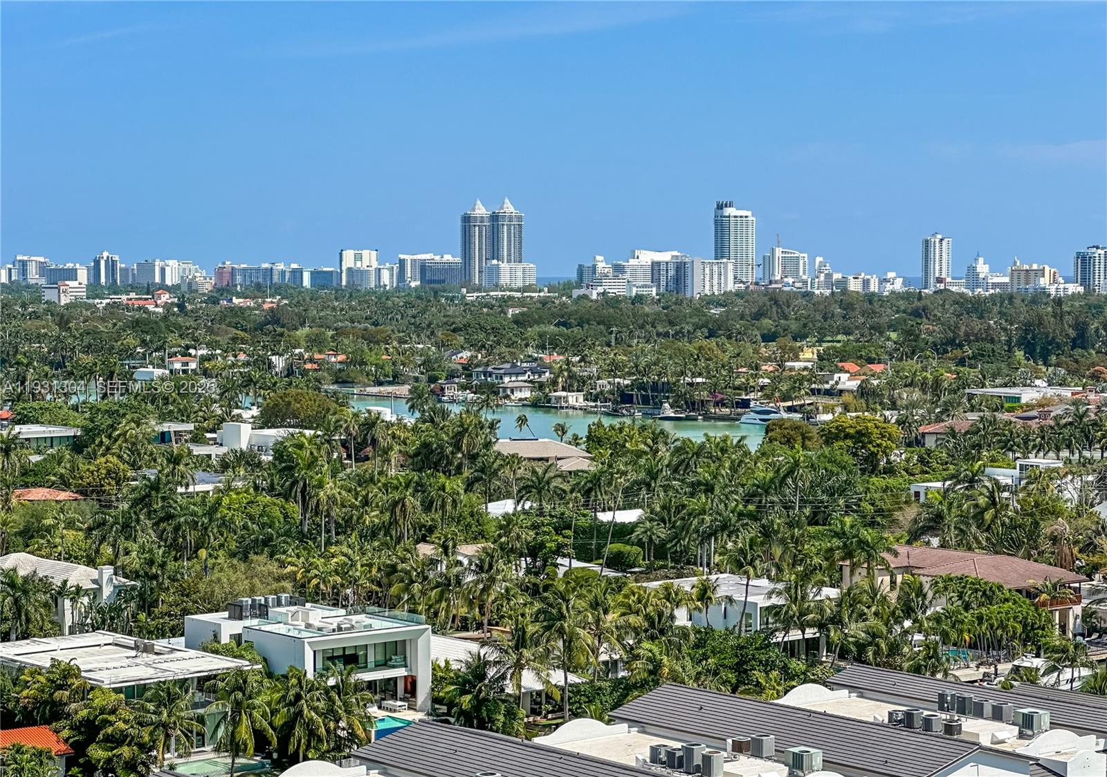 SUNSET HARBOUR NORTH COND - Residential Lease