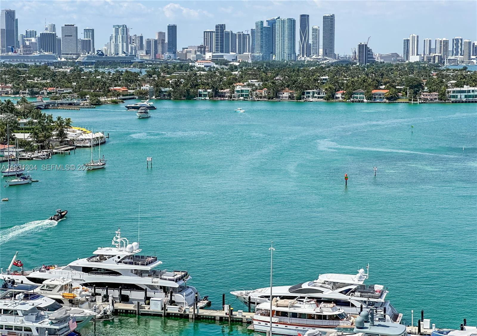 SUNSET HARBOUR NORTH COND - Residential Lease