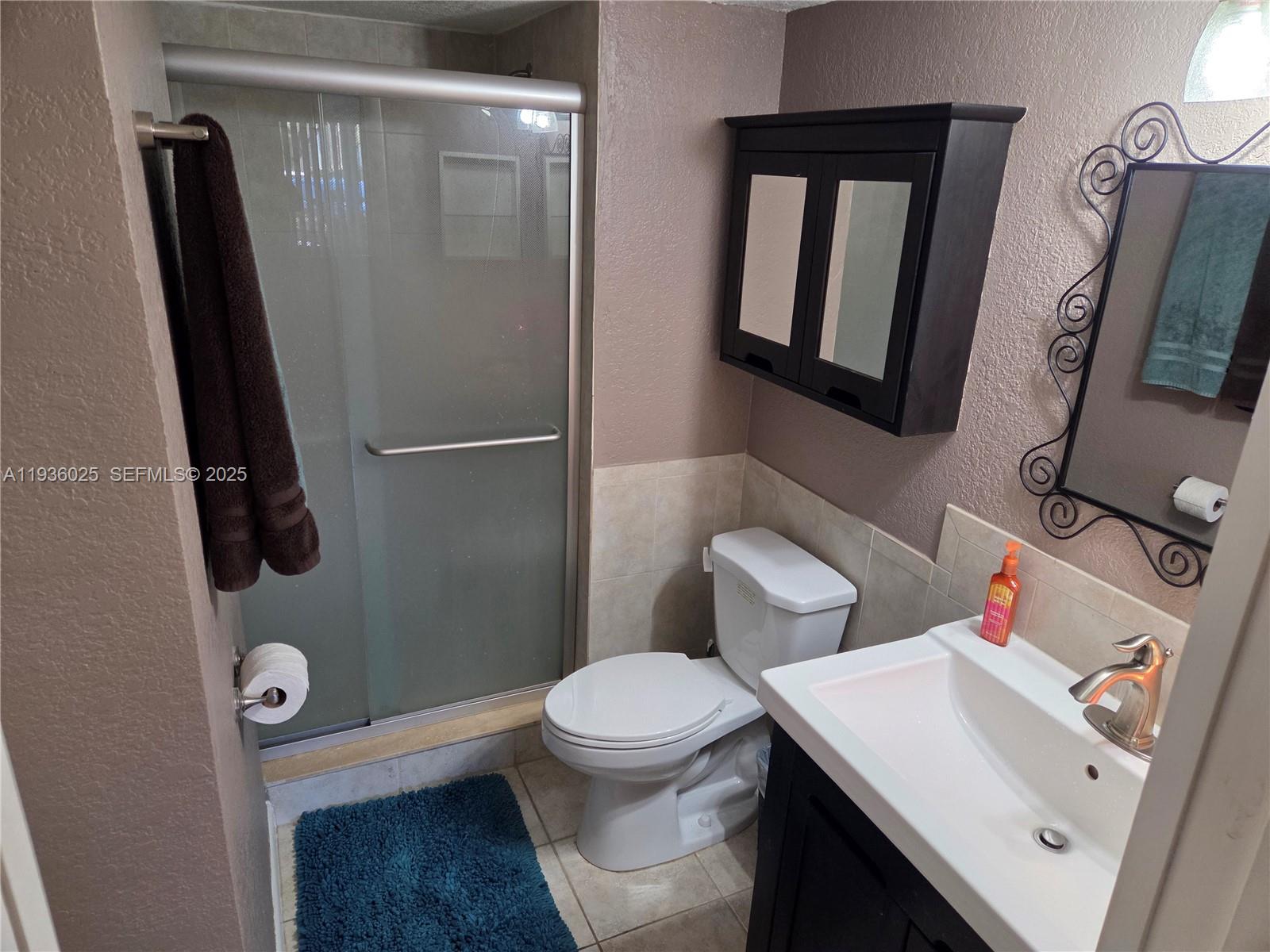 RACQUET CLUB APARTMENTS A - Residential