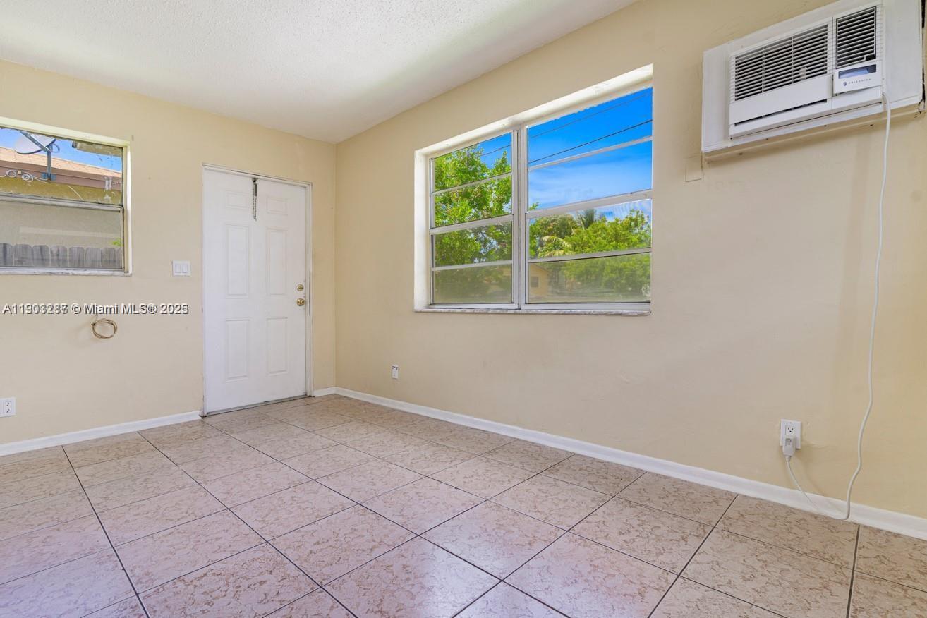 GRANT PARK - Residential Lease