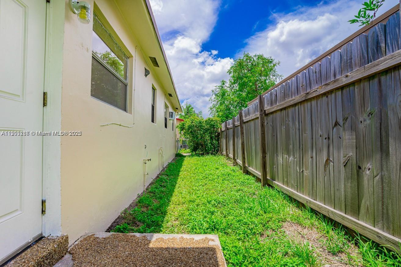 GRANT PARK - Residential Lease