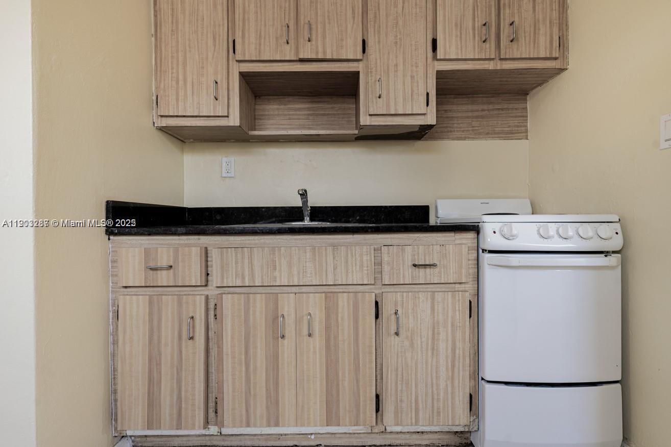 GRANT PARK - Residential Lease