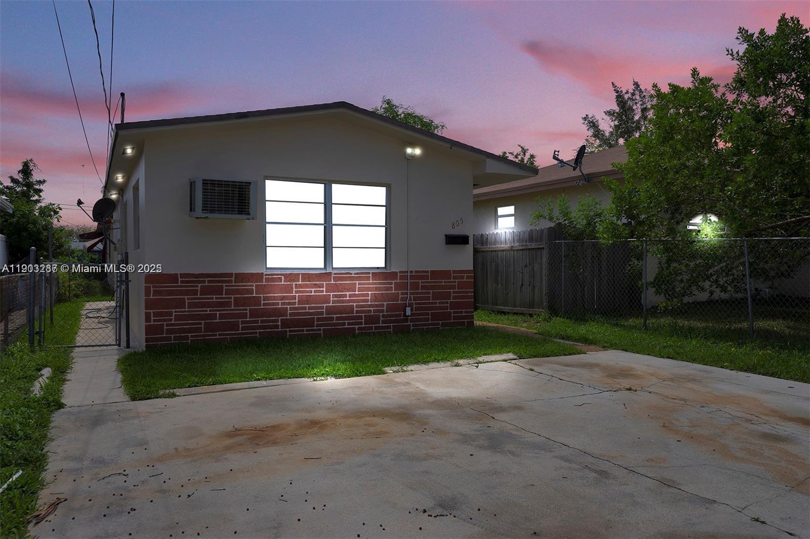 GRANT PARK - Residential Lease