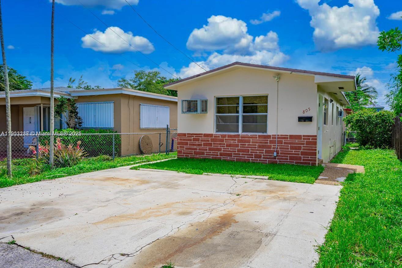 GRANT PARK - Residential Lease