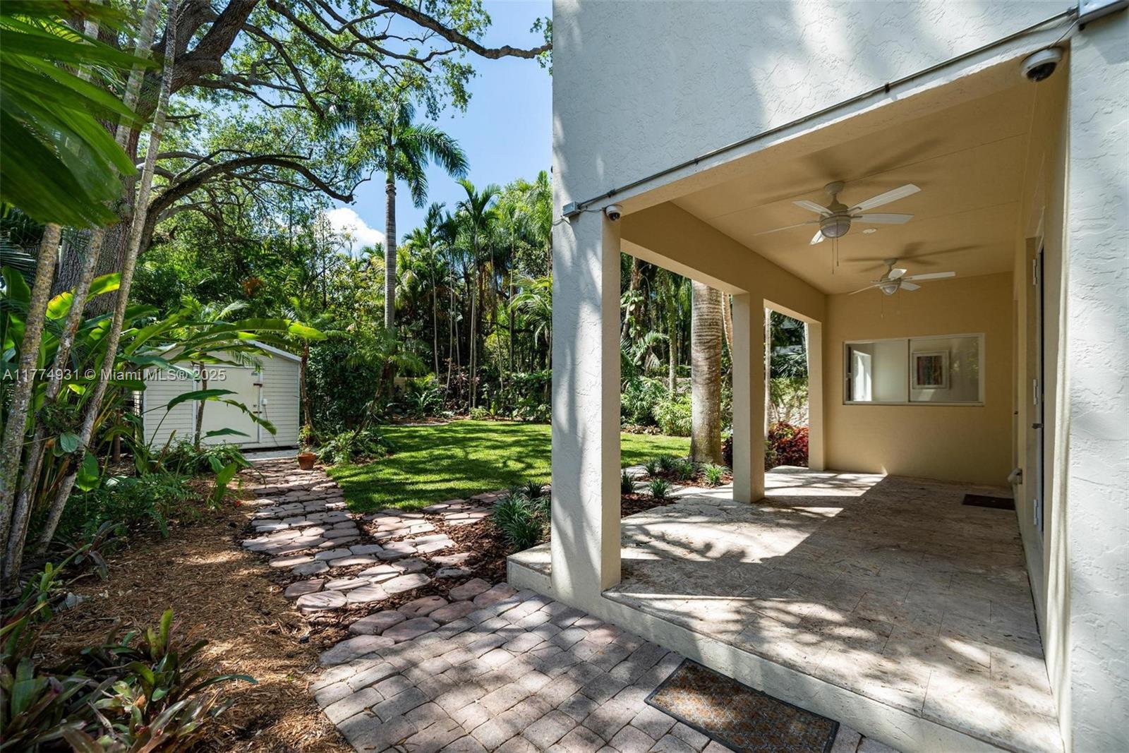 TOWN HALL COMM ADDN - Residential