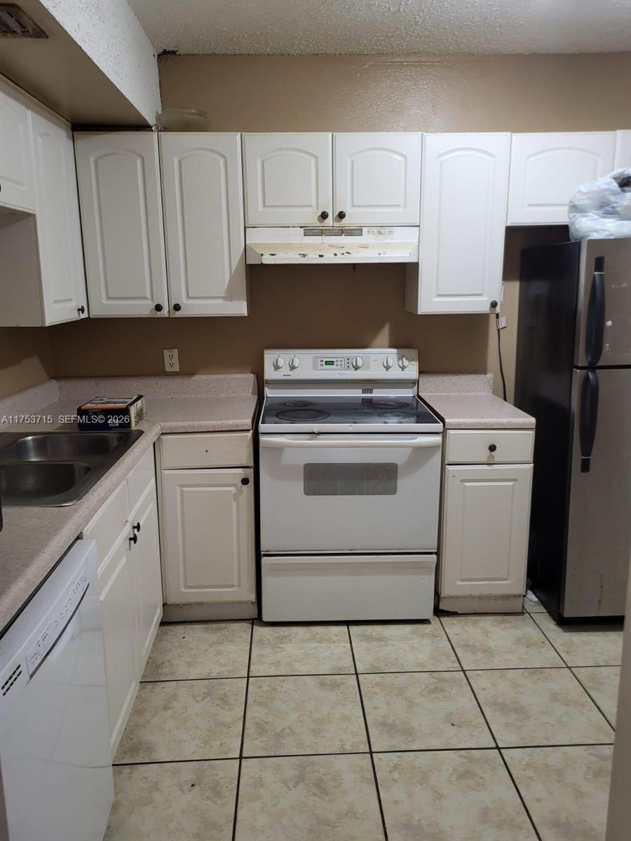 SUNSET HILLS I CONDOMINIU - Residential