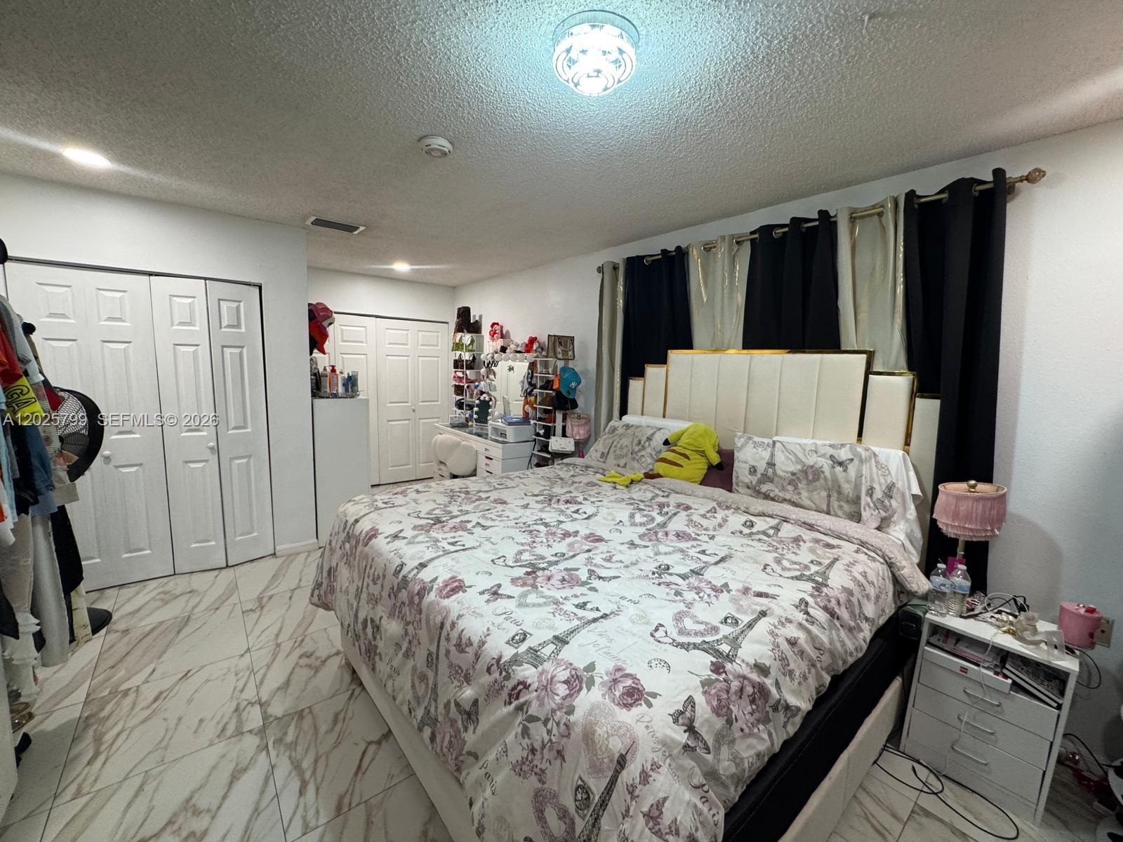 HOLLYWOOD BEACH GARDENS - Residential Income