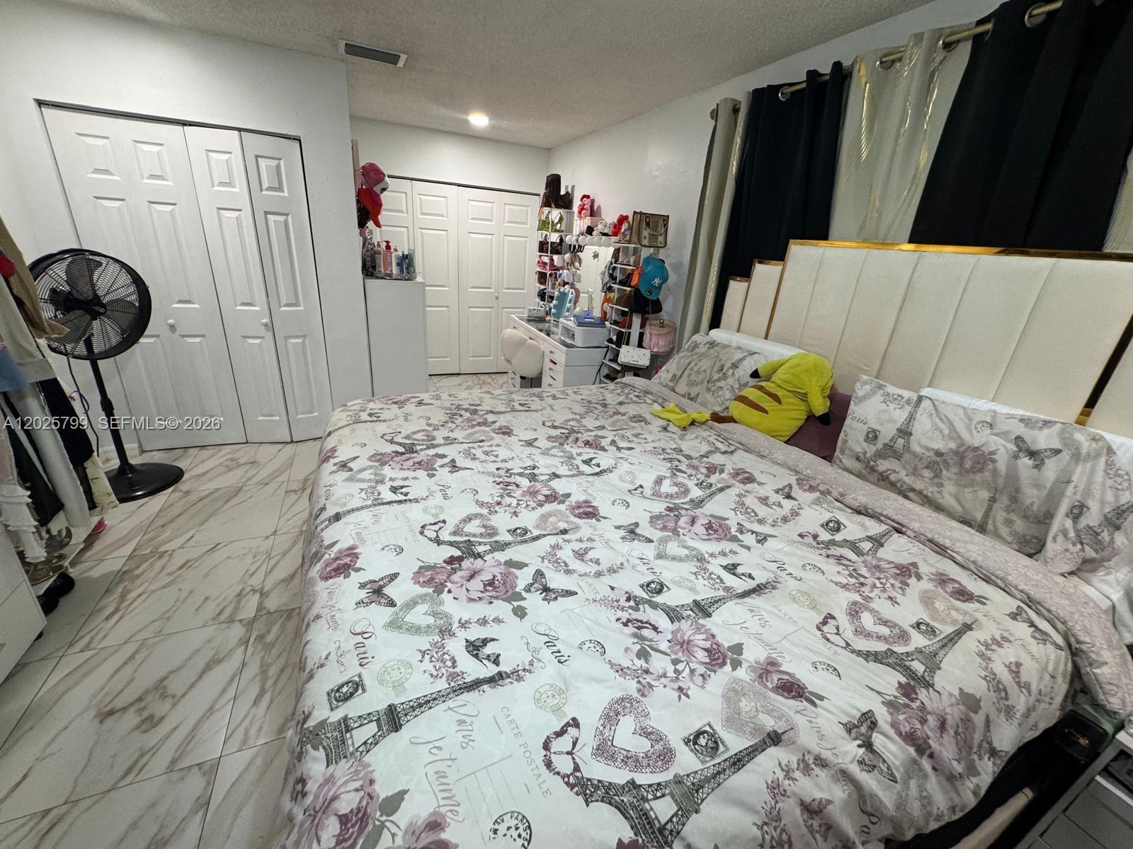 HOLLYWOOD BEACH GARDENS - Residential Income